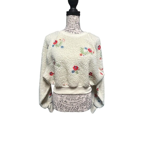 Urban Outfitters Aster Floral Sherpa Crop Sweatshirt Xs - Picture 1 of 7